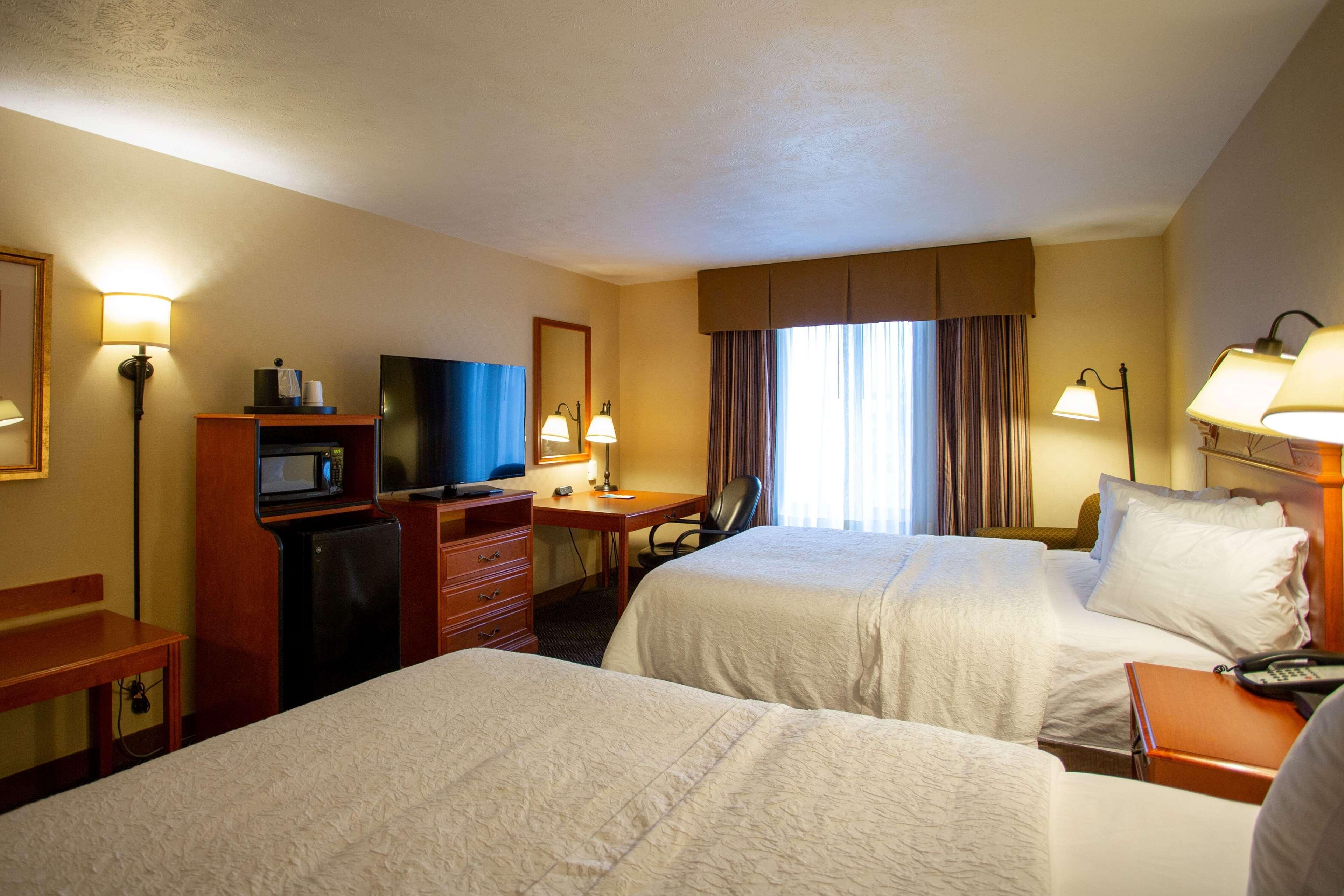 Hampton Inn Waterloo Eksteriør billede