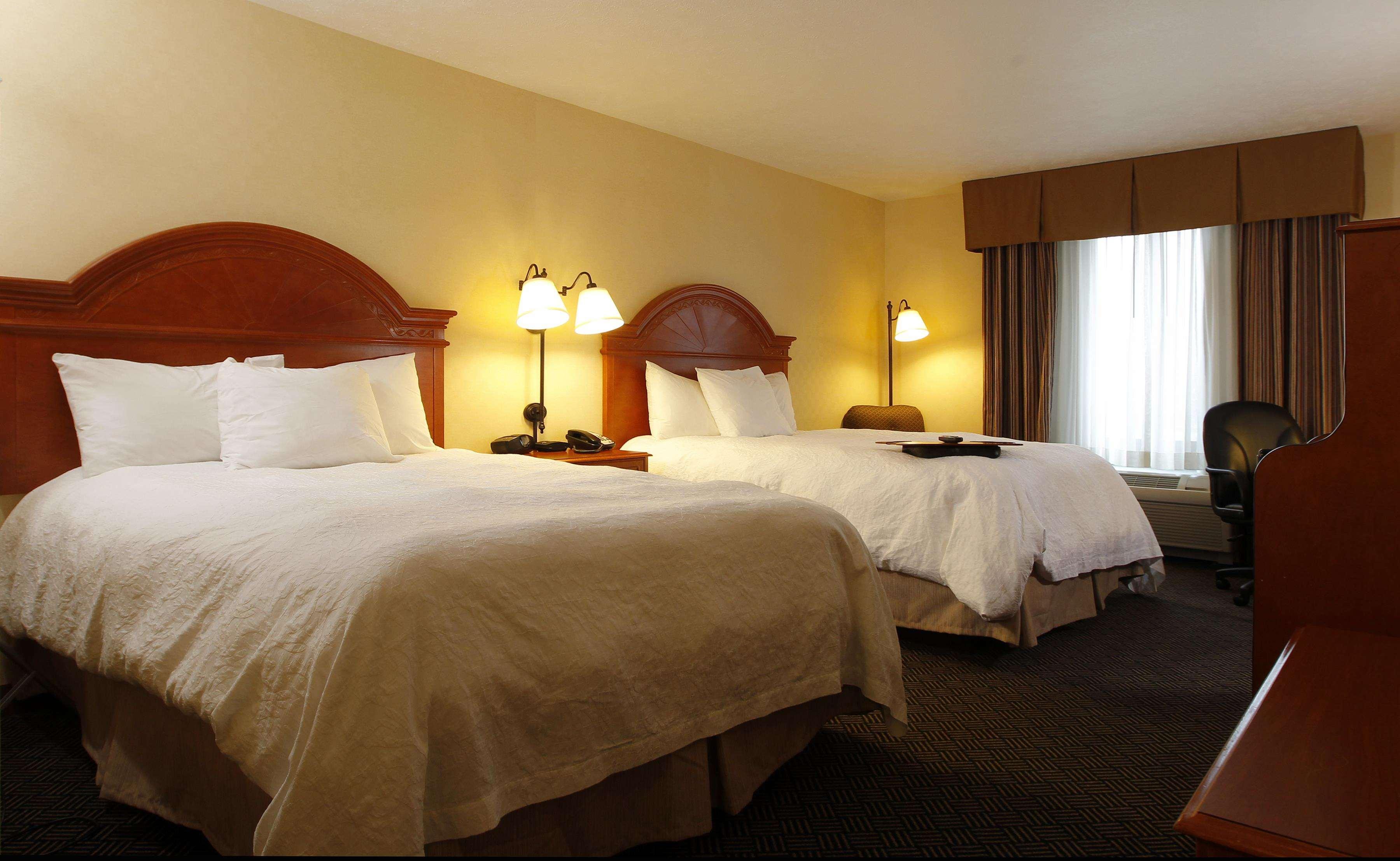 Hampton Inn Waterloo Eksteriør billede