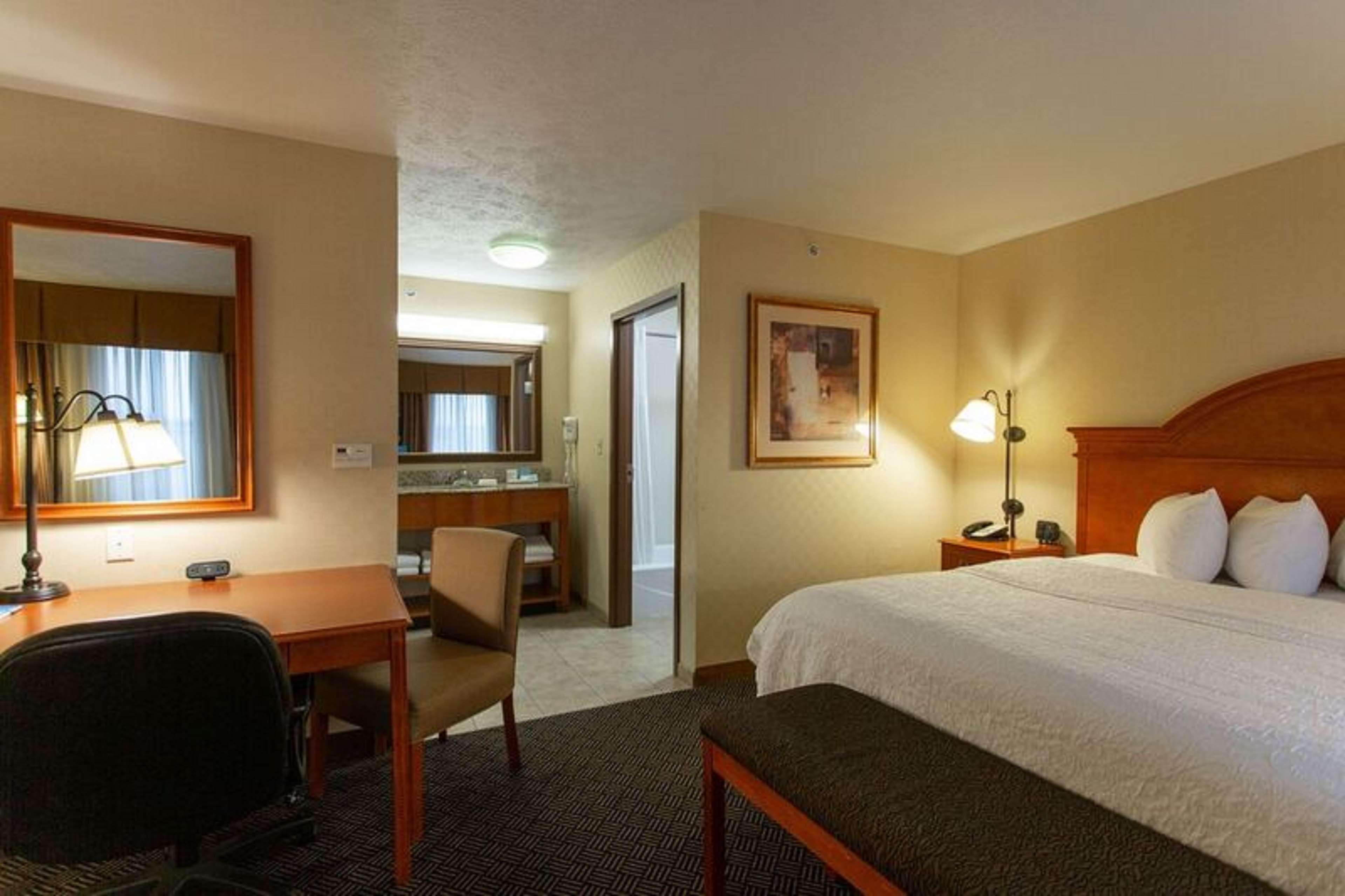 Hampton Inn Waterloo Eksteriør billede