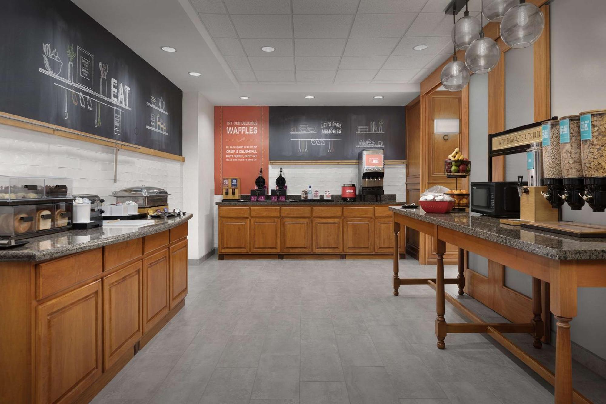 Hampton Inn Waterloo Eksteriør billede